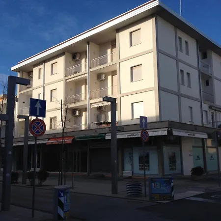 Luisa Semesterbostad Bibione